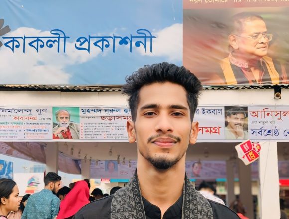 উৎসবের ধরন পাল্টেছে সত্যি, কিন্তু বৈশাখের সেই আদি আর অকৃত্রিম অনুভূতিটা আজও রয়ে গেছে বুকের কোনো এক নিভৃত কোণে