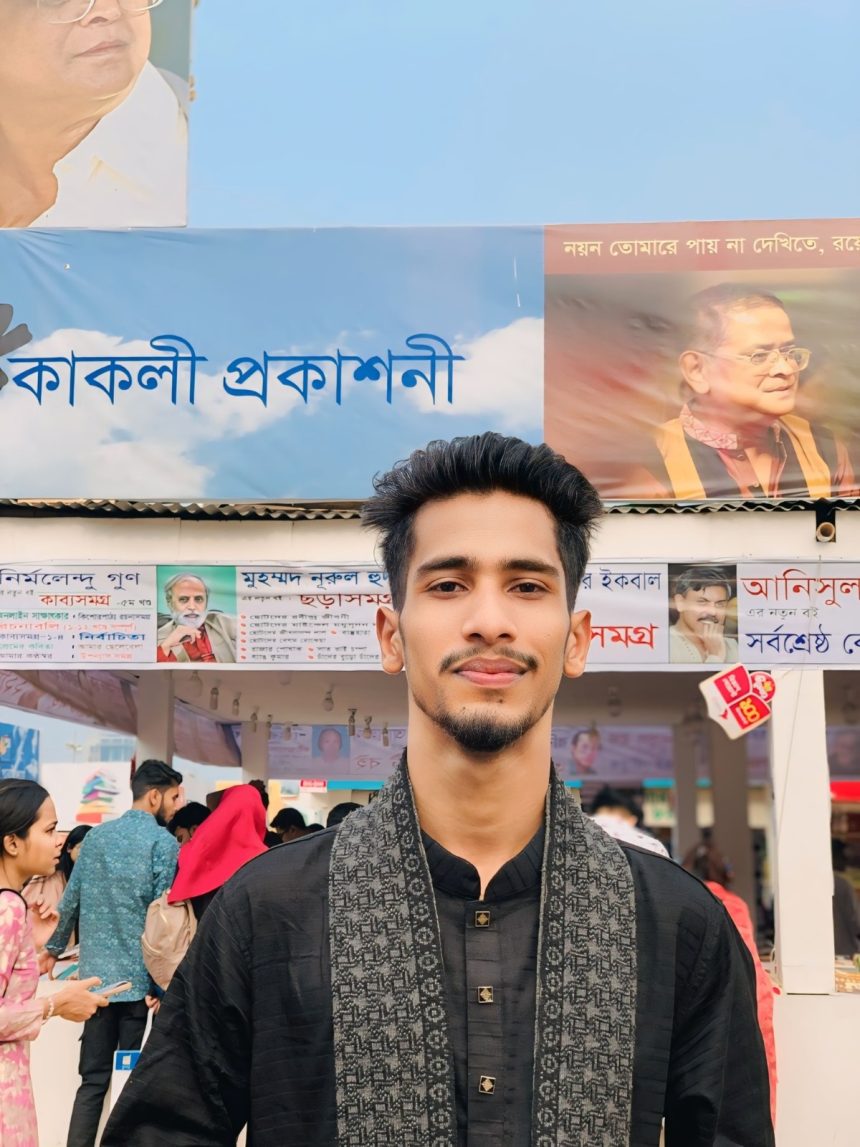 উৎসবের ধরন পাল্টেছে সত্যি, কিন্তু বৈশাখের সেই আদি আর অকৃত্রিম অনুভূতিটা আজও রয়ে গেছে বুকের কোনো এক নিভৃত কোণে