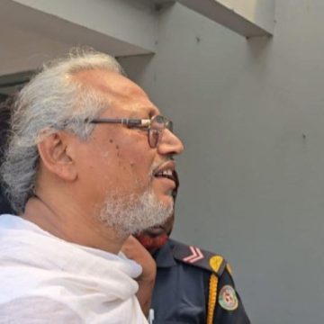 কাশিমপুর কারাগার থেকে জামিনের মুক্ত বাউল শিল্পী আবুল সরকার