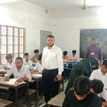 উৎসবমুখর পরিবেশে ভেড়ামারায় এসএসসি পরীক্ষা শুরু: পরীক্ষার্থী ২৪৬৮ জন