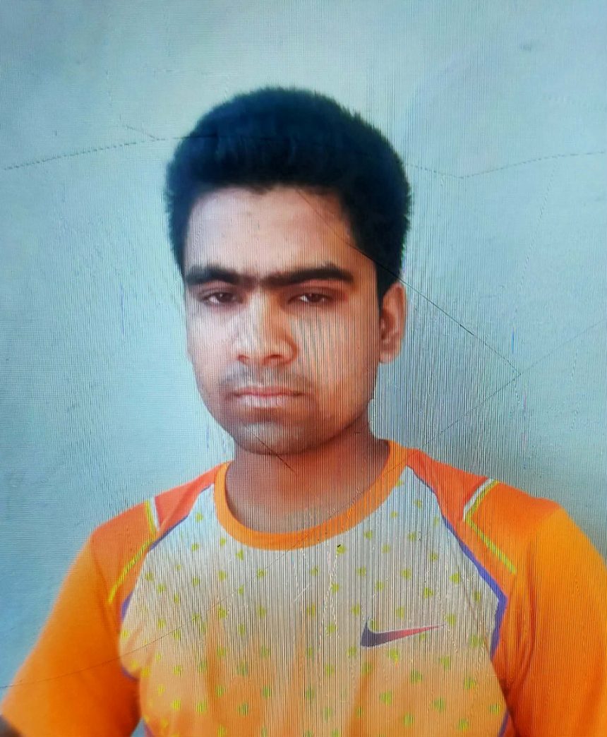 গোমস্তাপুরে ধানক্ষেত থেকে শিশুর মরদেহ উদ্ধার করেছে পুলিশ