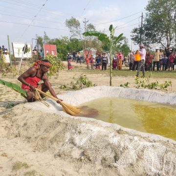 কয়রায় ঘূর্ণিঝড় দুর্যোগ প্রস্তুতি বিষয়ক মহড়া