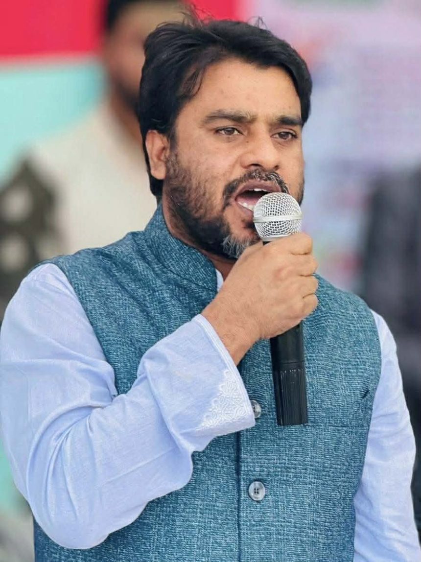 Messenger_creation_FF10CCB6-1F85-454E-8970-C3ECC24C5C42 পৌর নাগরিকদের পছন্দের প্রার্থী ‘নাসিম’