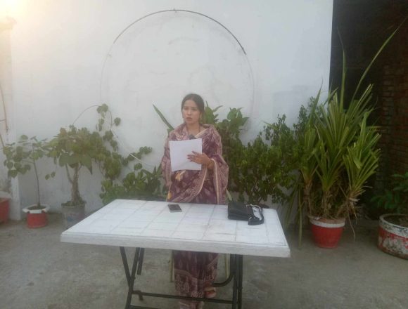 অভয়নগরে গৃহবধূর ভিডিও ছড়িয়ে ব্ল্যাকমেইল,স্বামী ও সহযোগীর বিরুদ্ধে সংবাদ সম্মেলন