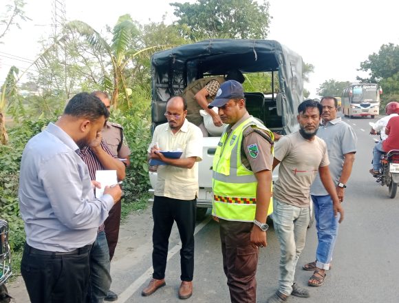 ভেড়ামারায় ৪০০ কেজি নিষিদ্ধ পলিথিন জব্দ: ব্যবসায়ীর জরিমানা