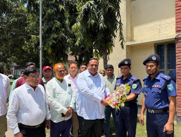 কালীগঞ্জে উপজেলা প্রশাসন ও পুলিশের সাথে এমপি বাবুলের মতবিনিময়
