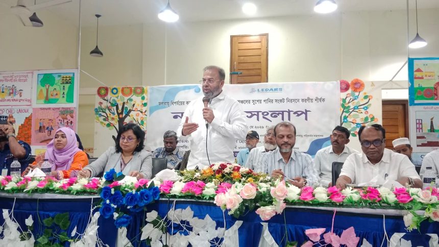 উপকূলের হতদরিদ্র পরিবারের জন্য সুপেয় পানির ব্যবস্থা করা হবে – প্রতিমন্ত্রী ড. ফরিদ