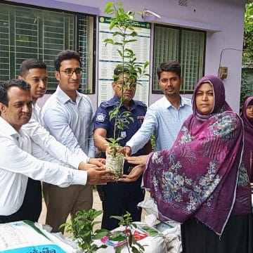 ভেড়ামারায় ৪ ইউনিয়ন পর্যায়ে মৎস্যচাষ প্রযুক্তি সেবা সম্প্রসারণ প্রকল্পের উপকরণ বিতরণ
