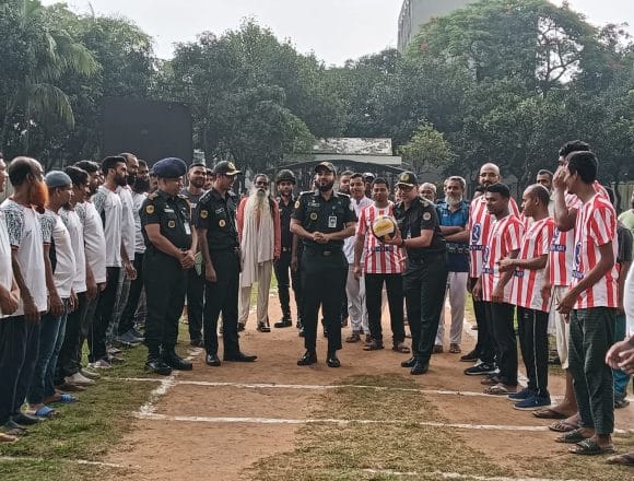 IMG-20260603-WA0031 কাশিমপুর কারাগারে বন্দিদের নিয়ে ফুটবল টুর্নামেন্ট অনুষ্ঠিত