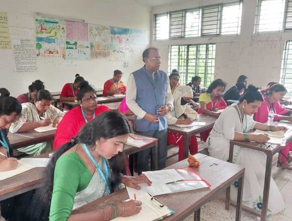 তৃতীয় লিঙ্গের শিক্ষার্থীদের পাশে বাংলাদেশ উন্মুক্ত বিশ্ববিদ্যালঃ উপাচার্য