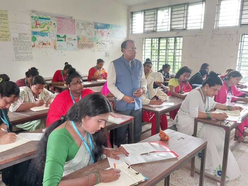 IMG-20260605-WA0009 তৃতীয় লিঙ্গের শিক্ষার্থীদের পাশে বাংলাদেশ উন্মুক্ত বিশ্ববিদ্যালঃ উপাচার্য