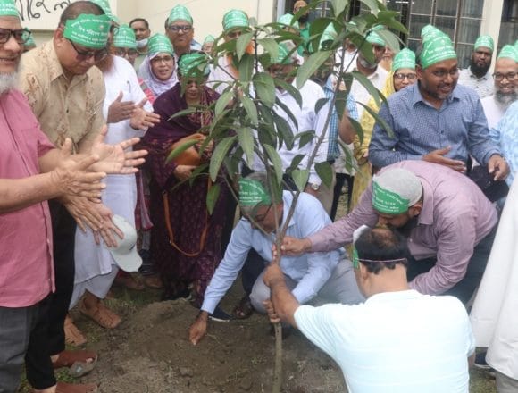 IMG-20260621-WA0010 ডুয়েটে বৃক্ষরোপণ কর্মসূচি ও মুক্ত আলোচনা অনুষ্ঠিত