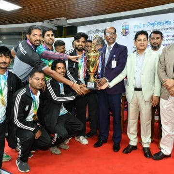 জাতীয় বিশ্ববিদ্যালয়ে আন্ত:বিশ্ববিদ্যালয় ক্যারাম প্রতিযোগিতার সমাপনী অনুষ্ঠিত