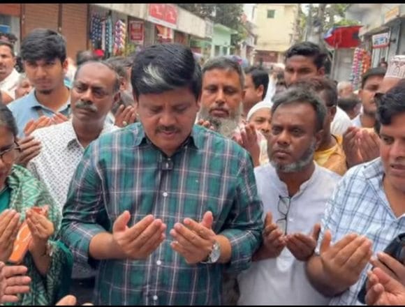 টঙ্গীর উন্নয়নে মাঠে প্রশাসক শওকত হোসেন সরকার