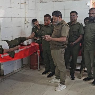 বনের জমি উদ্ধার করতে গিয়ে শ্রীপুরে রেঞ্জ কর্মকর্তাসহ বনকর্মীদের ওপর হামলা, গাড়ি ভাঙচুর