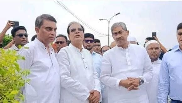 নদী পাড়ের মানুষের মুখে হাসি ফোটাতে তিস্তা ব্যারাজ পরিদর্শনে তিন মন্ত্রী