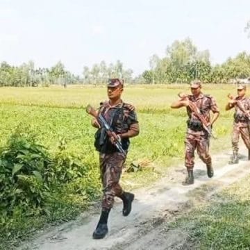 কুড়িগ্রাম সীমান্তের ৮ পয়েন্টে ভারতীয় নাগরিককে পুশইনের চেষ্টা ব্যর্থ করে দিয়েছে বর্ডার গার্ড বাংলাদেশ (বিজিবি)