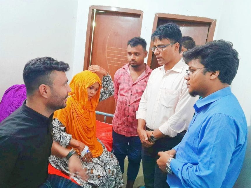 IMG-20260708-WA0040 শ্রীপুরে পোশাক কারখানায় রহস্যজনক গণঅসুস্থতা-দুই দিনে শতাধিক শ্রমিক হাসপাতালে, কারখানা কর্তৃপক্ষের বক্তব্যে ধোঁয়াশা!