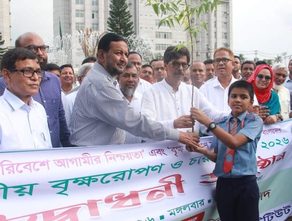 ধান গবেষণা ইনস্টিটিউট পরিদর্শনে কৃষিমন্ত্রী