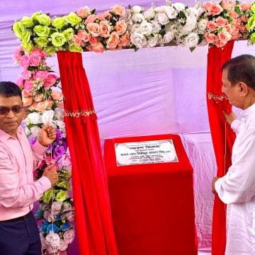 received_1060533736663490 রাজশাহীতে ‘নজরুল ভিলেজ’ এর উদ্বোধন করলেন ভূমি মন্ত্রী