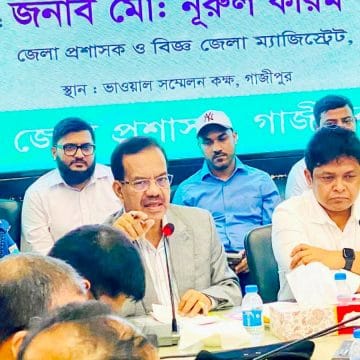 received_1374566517930667 মাসিক বেতন প্রধানমন্ত্রীর ত্রান তহবিলে, দৃষ্টান্ত স্থাপন করলেন এমপি মিলন