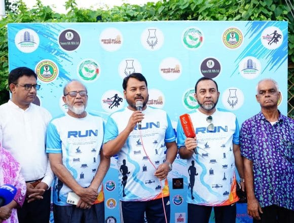 পদ্মা নদী রক্ষায় রাজশাহীতে ‘রান ফর পদ্মা’ মিনি ম্যারাথন অনুষ্ঠিত