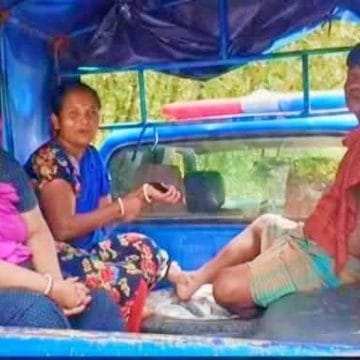 গাজীপুরের শ্রীপুরে গহিন জঙ্গলে অভিযান চালিয়ে ৬ ড্রাম দেশীয় চোলাই মদ উদ্ধার আটক-৩
