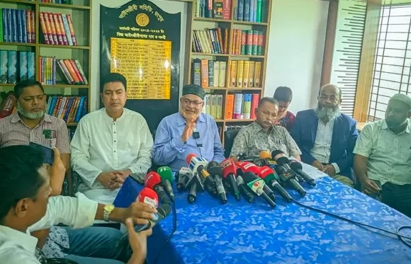 রংপুরে চার হত্যা হত্যাকাণ্ডের আইনি লড়াই না করার ঘোষণা দিয়েছেন রংপুর আইনজীবী সমিতি
