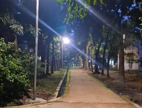 received_1711533223408403 শ্রীপুর উপজেলা স্বাস্থ্য কমপ্লেক্সের পুরো চত্বর এখন আলোকিত, স্বস্তি ফিরল রোগী ও স্বজনদের মাঝে