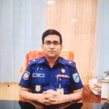 শ্রীপুরে মাদকবিরোধী অভিযানে সাফল্য-ওসি শাহীনুরসহ পুলিশ কর্মকর্তাদের জেলা পুলিশের স্বীকৃতি