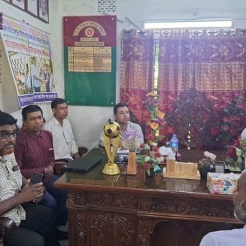 ‎ভেড়ামারার চাঁদগ্রাম ইউনিয়নে গ্রাম আদালতের কার্যক্রম পরিদর্শন করলেন ইউএনও আমিরুল আরাফাত‎