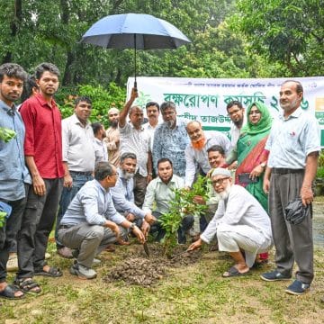 স্বনির্ভর বাংলাদেশ গড়ার সরকারী উদ্যোগ বাস্তবায়নে আমরা অঙ্গীকারবদ্ধ- গাকৃবি উপাচার্য