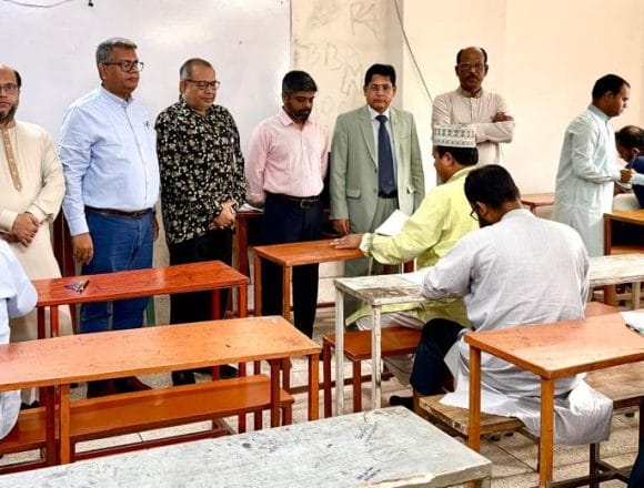 IMG-20260918-WA0010 মুক্তিযুদ্ধ ও বাংলাদেশ গবেষণা ইনস্টিটিউটের এমফিল ও পিএইচডি ভর্তি পরীক্ষা অনুষ্ঠিত