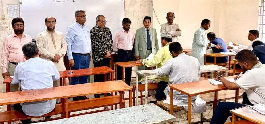 IMG-20260918-WA0010 মুক্তিযুদ্ধ ও বাংলাদেশ গবেষণা ইনস্টিটিউটের এমফিল ও পিএইচডি ভর্তি পরীক্ষা অনুষ্ঠিত