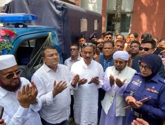 Screenshot লাকসাম থানায় এমপি আবুল কালামের নতুন গাড়ি উপহার, অবকাঠামো উন্নয়নের ঘোষণা