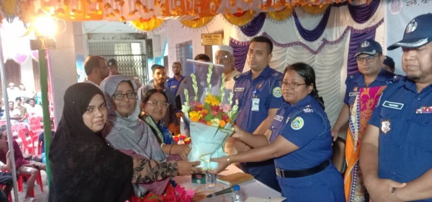 Messenger_creation_1441539121264121 ঝালকাঠির নবগ্রামে জেলা পুলিশের বিট পুলিশিং ও মতবিনিময় সভা অনুষ্ঠিত