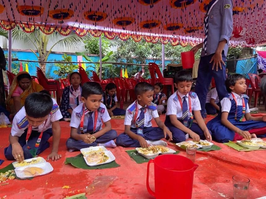 শ্রীপুরে সুলতান উদ্দীন মেমোরিয়াল একাডেমিতে চড়ুইভাতি ও ফলাফল প্রকাশ