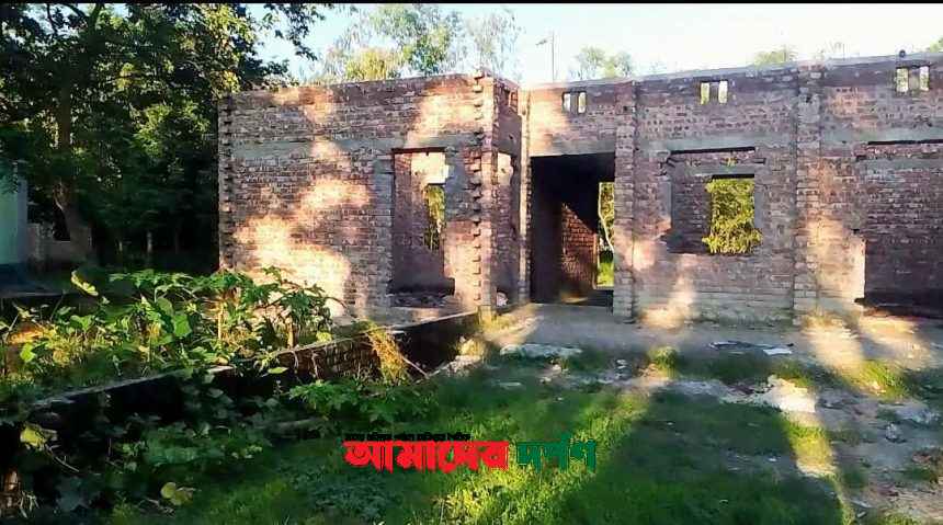 received_1112487768182835 রাজারহাটে জিন্নাত হত্যার পর হত্যায় অভিযুক্তদের বাড়িঘর লুটের অভিযোগ, আমলী আদালতে মামলা