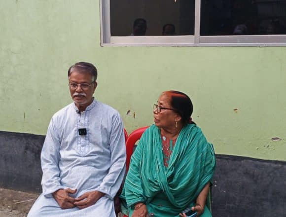 জীবনের শেষ বিকেলে একটাই আকুতি: ‘যুদ্ধাহত মুক্তিযোদ্ধা’র স্বীকৃতি নিয়ে মরতে চান মওলা বক্স