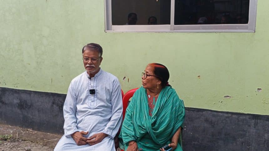 জীবনের শেষ বিকেলে একটাই আকুতি: ‘যুদ্ধাহত মুক্তিযোদ্ধা’র স্বীকৃতি নিয়ে মরতে চান মওলা বক্স