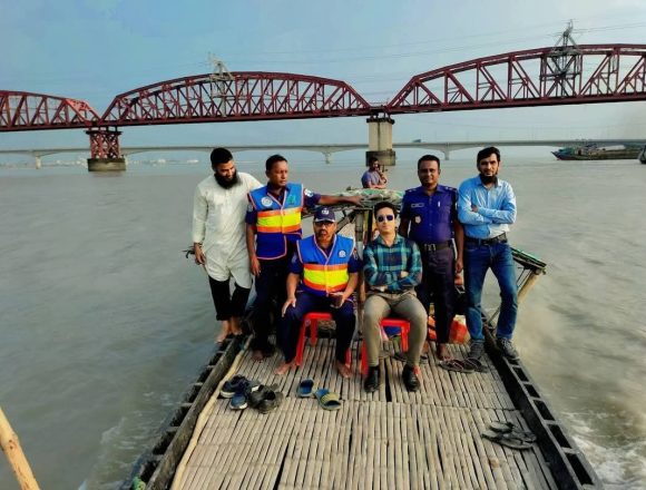 ভেড়ামারায় পদ্মা নদীতে ৩ লাখ ৯২ হাজার টাকার নিষিদ্ধ চায়না দুয়ারি জাল জব্দ
