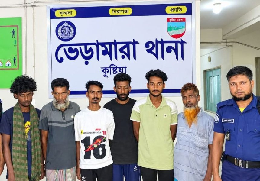 36653 ভেড়ামারায় মাদকবিরোধী অভিযানে ৬ জন গ্রেপ্তার, দুজনের এক বছর করে কারাদণ্ড