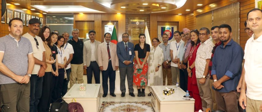 IMG-20261008-WA0024 জেন্ডার সমতা এগিয়ে নিতে বাউবির উপাচার্যের সঙ্গে MAGENDA দলের সাক্ষাৎ