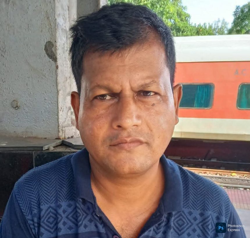 শ্রীপুরে বল্লার কামড়ে স্বপন দাসের মৃত্যু