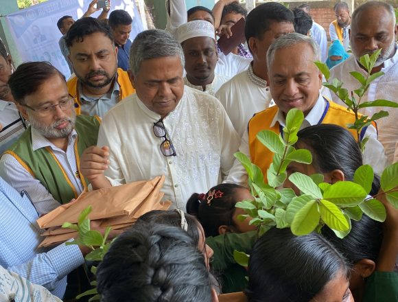 IMG-20261023-WA0000 শিক্ষা, স্বাস্থ্য ও পরিবেশ সুরক্ষায় শ্রীপুরে এমপি বাচ্চুর উপস্থিতিতে লায়ন্স ক্লাবের কর্মসূচি